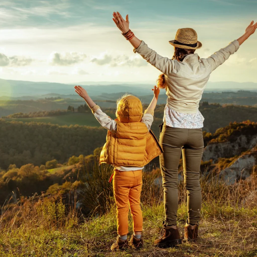 Povezana družina - zavestno starševstvo